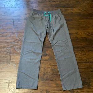 Figs, Livingston scrub pant in graphite. Medium